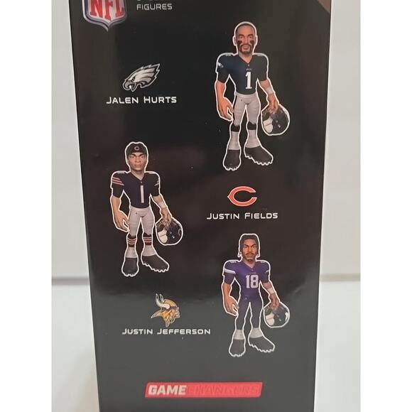 NFL Game Changers Series 4 Justin Jefferson #18 Vikings 6" Collectible Figure - Picture 2 of 7